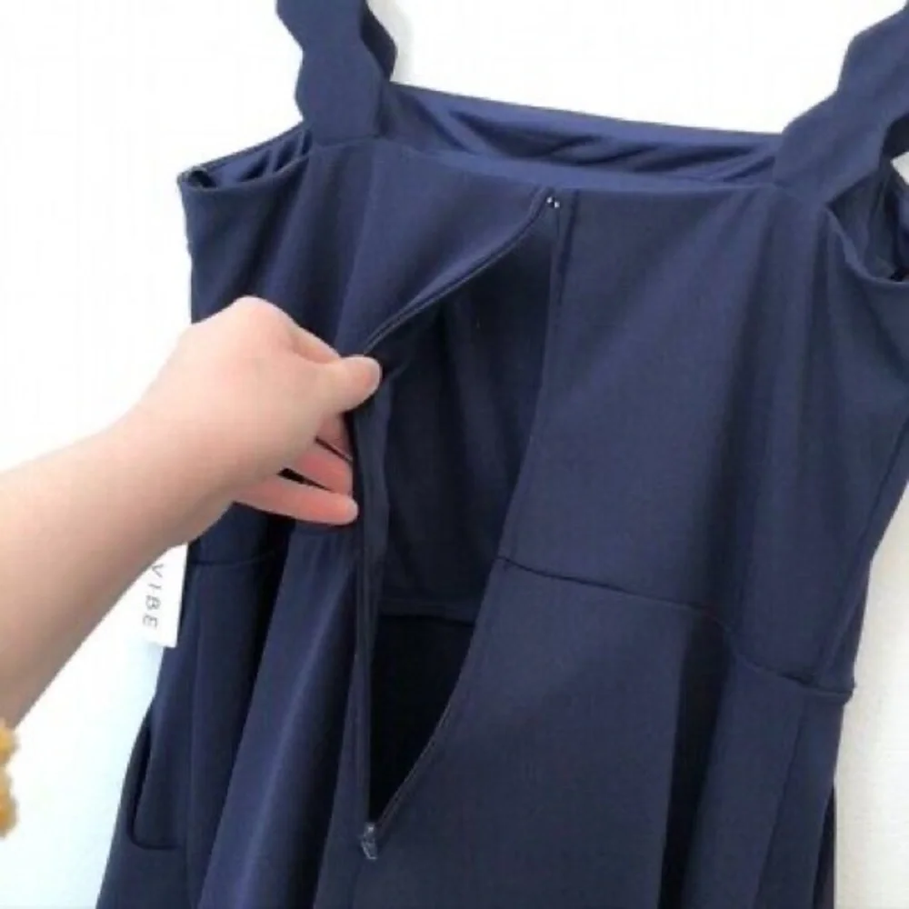 💙NWT,City Vibe from Dillard’s, Navy Blue Fit & Flare w/POCKETS, Cool Straps!